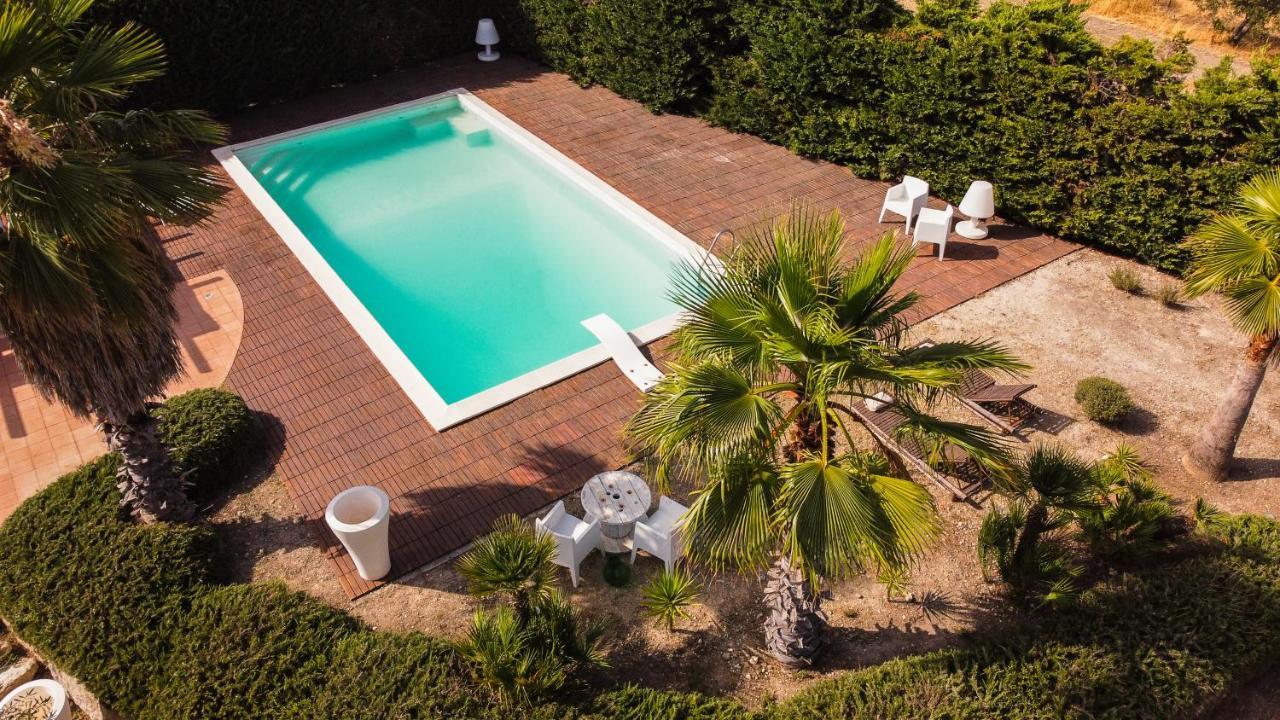 Borgo Delle Pietre Hotel Porto Empedocle Exterior photo