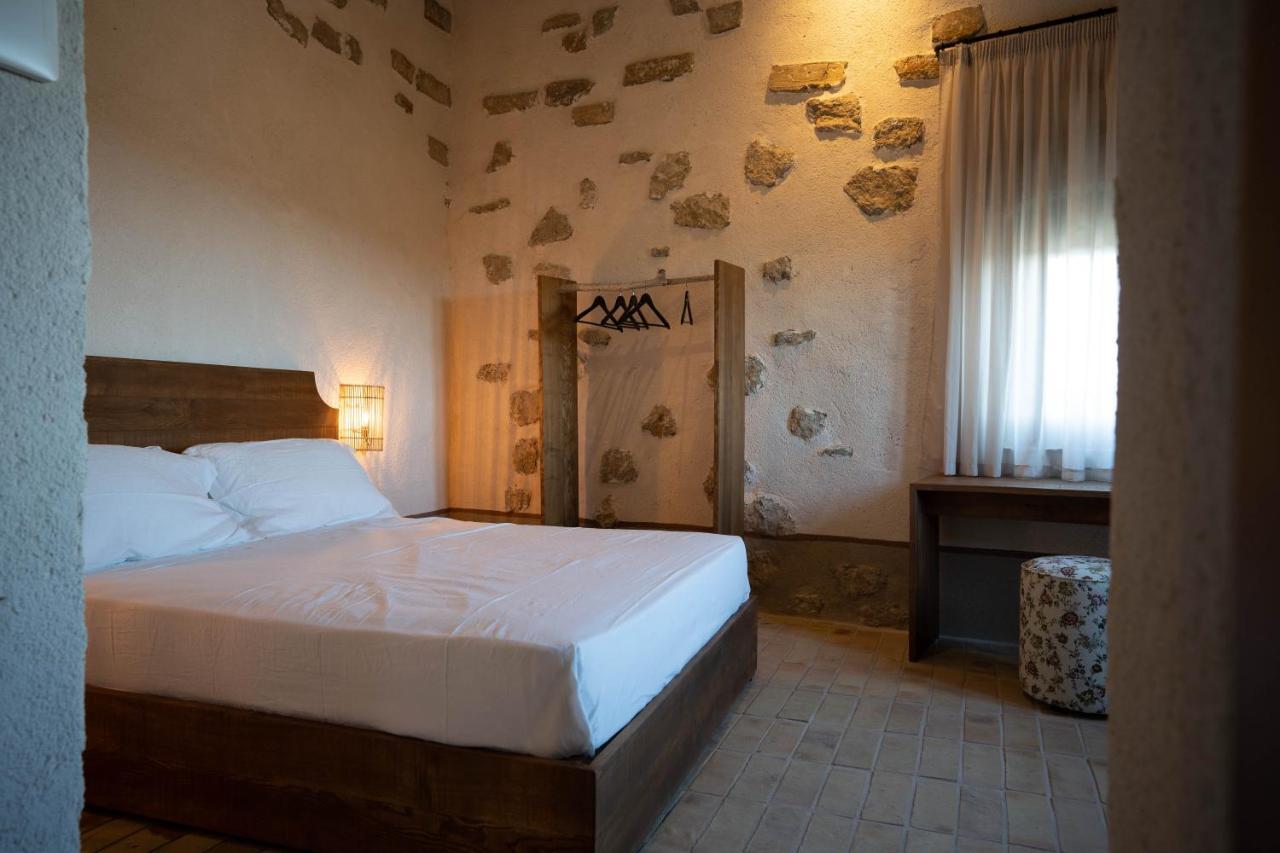Borgo Delle Pietre Hotel Porto Empedocle Exterior photo